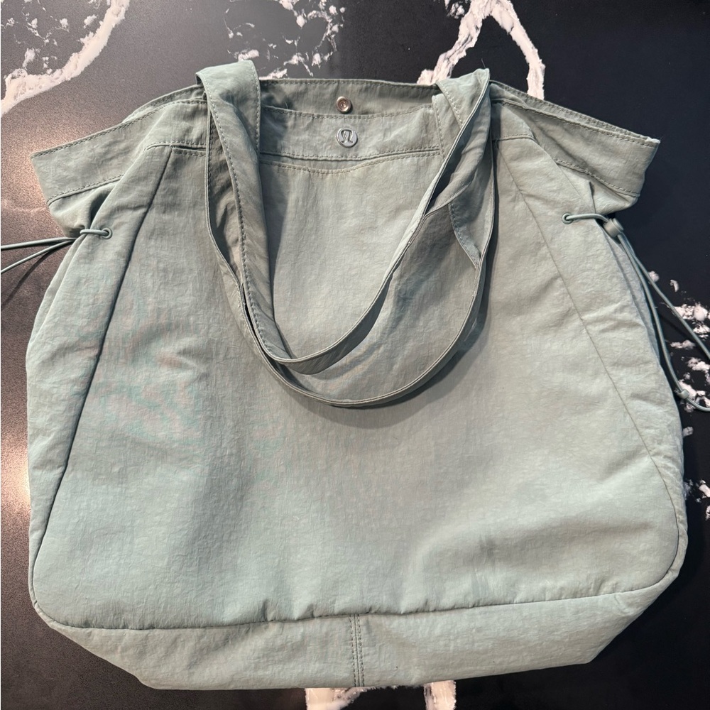 Lululemon Teal Tote Bag
